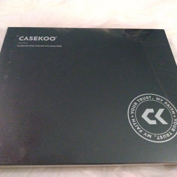 Casekoo LC series cellphone case iPhone 13 Pro color Blue New - Picture 1 of 3